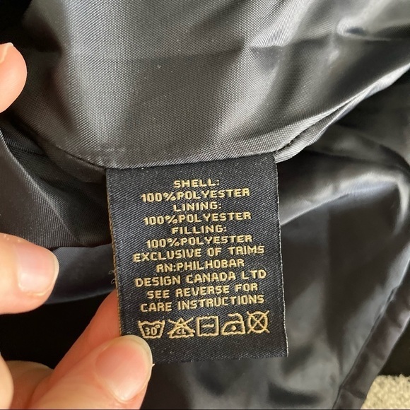 Blue and White Striped Vest - Picture 5 of 5